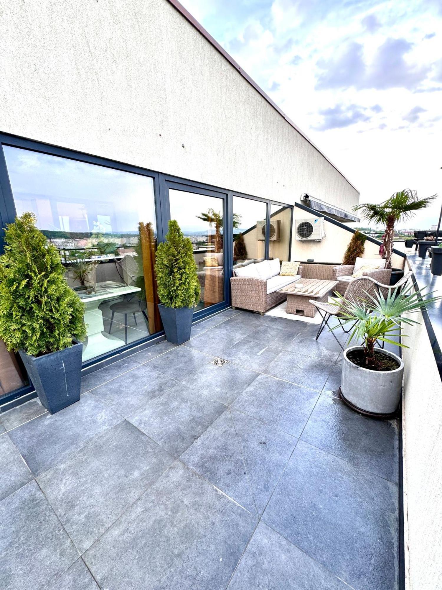 Penthouse Exclusive View , Iasi Daire Dış mekan fotoğraf