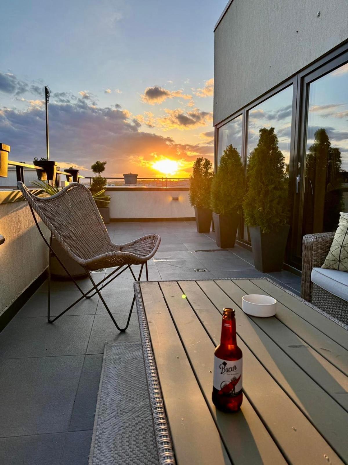 Penthouse Exclusive View , Iasi Daire Dış mekan fotoğraf